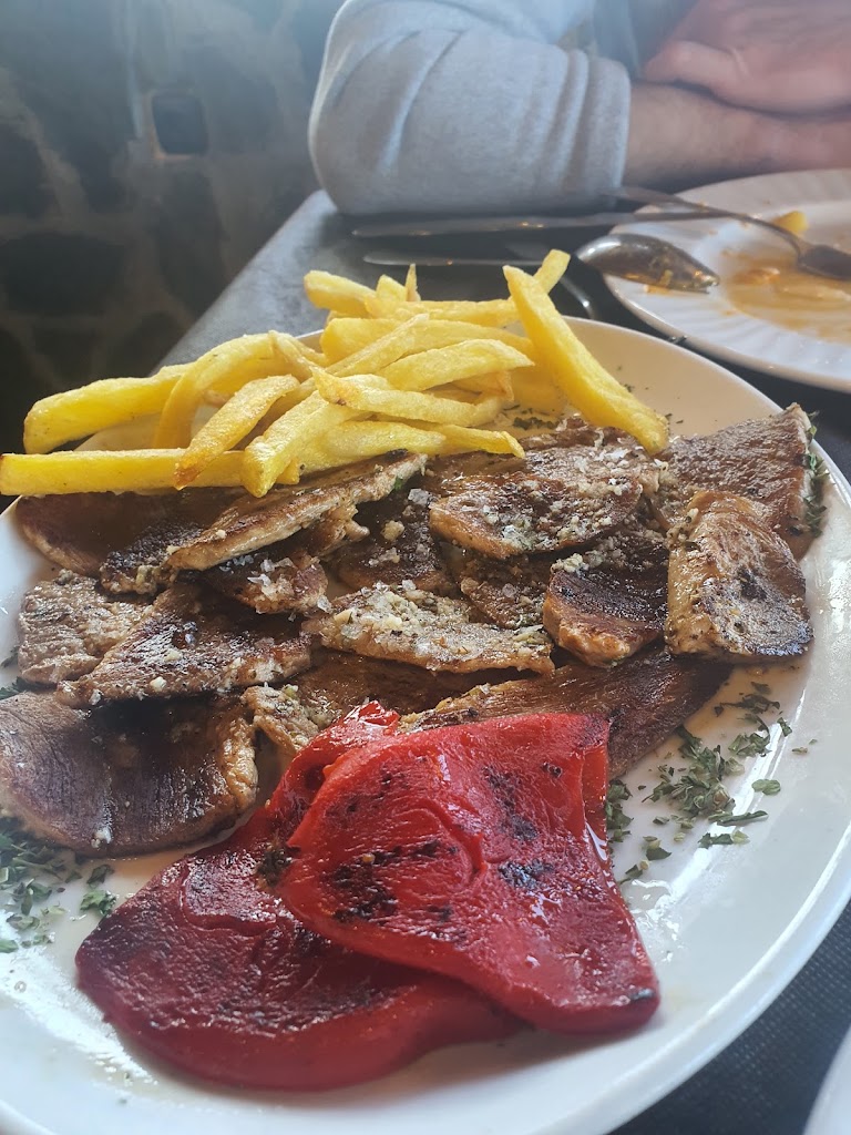 Restaurante El Regajo — Comida y bebida