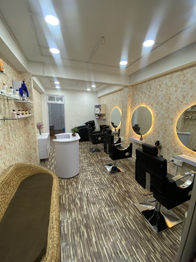 Stylin Unisex Salon