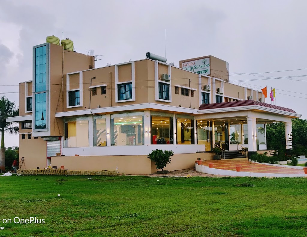 Hotel Four Seasons And Resort Ajanta