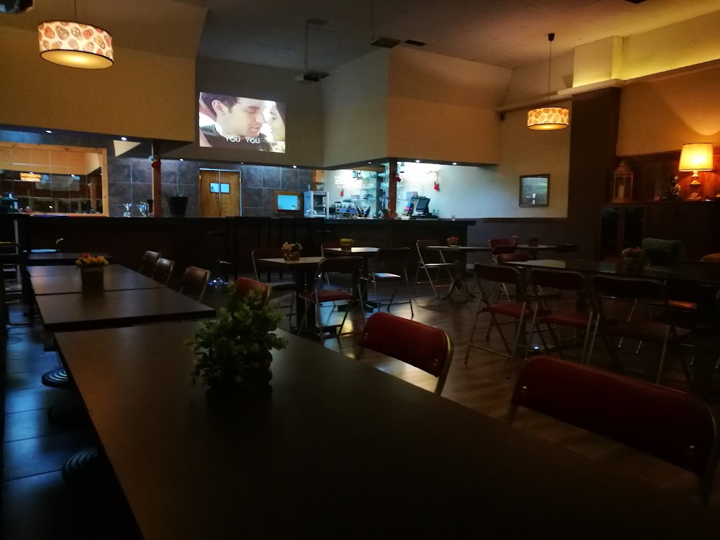 Cocktail Room Restaurant — Del propietario