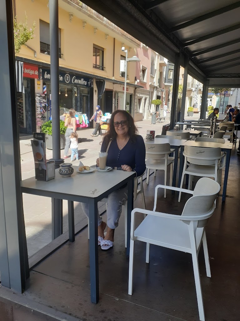 El Cavallers — Ambiente