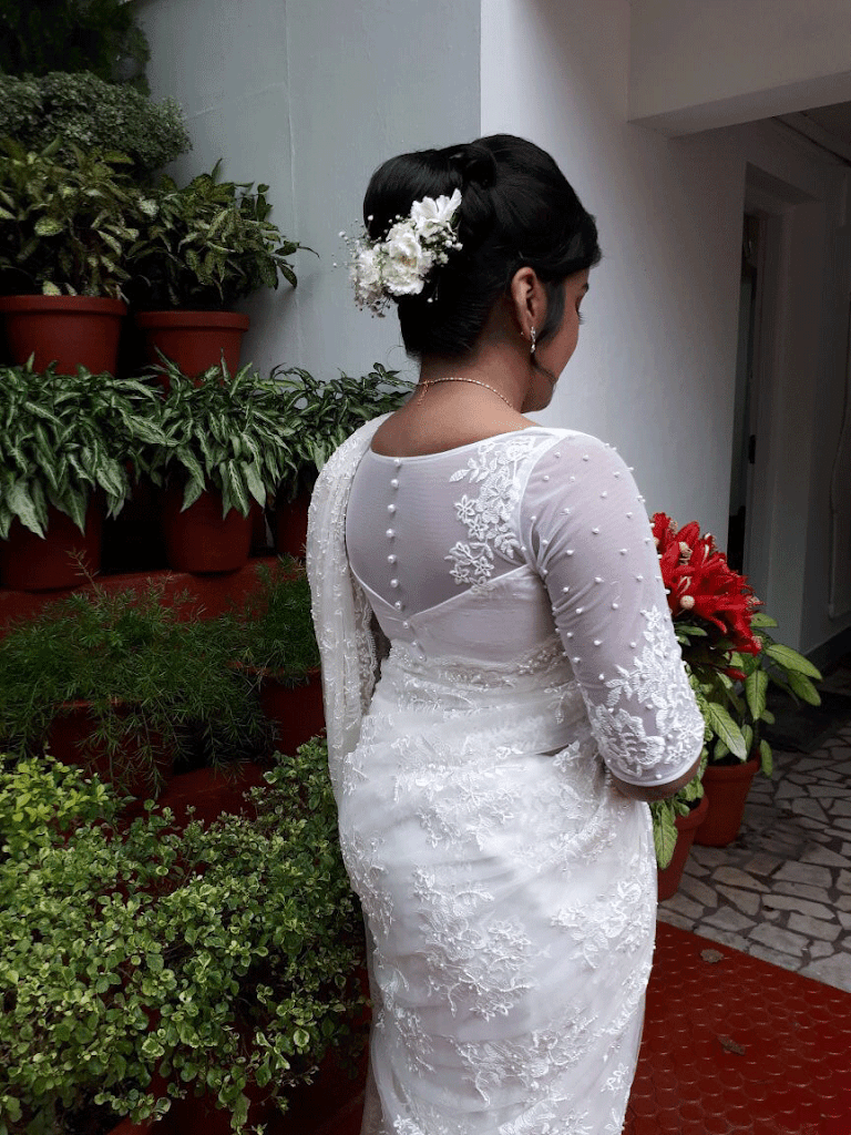 Icy S Fair Lovely Beauty Parlor