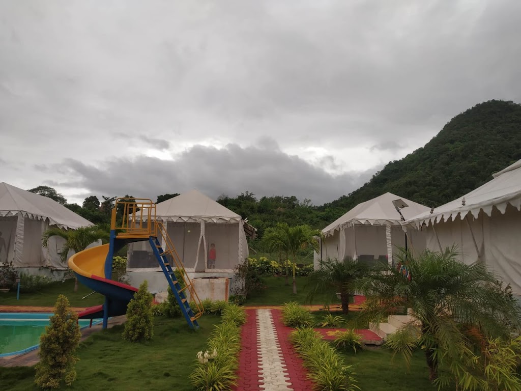 Wild Hill Top Resort