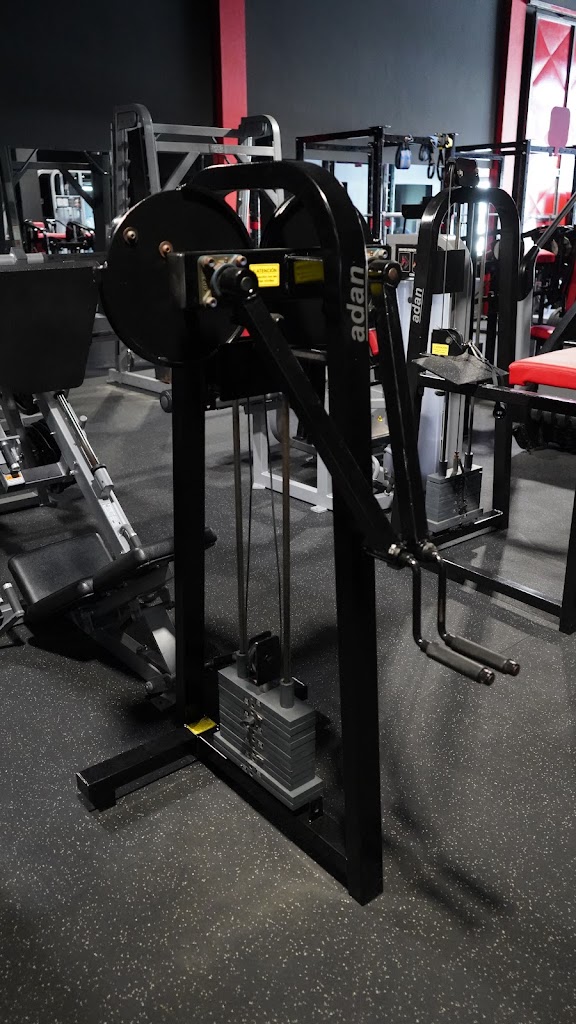 Titan Fitclub — Gimnasio