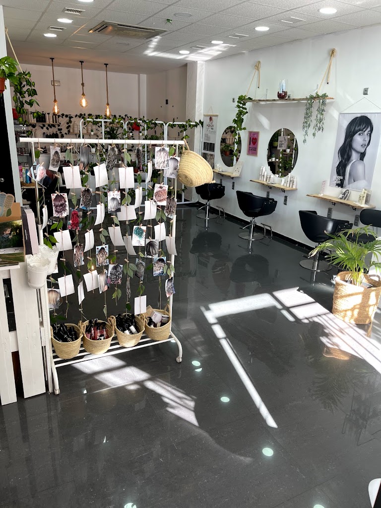 +Kpelos ~ Creamos experiencias de belleza y bienestar~ — Interior