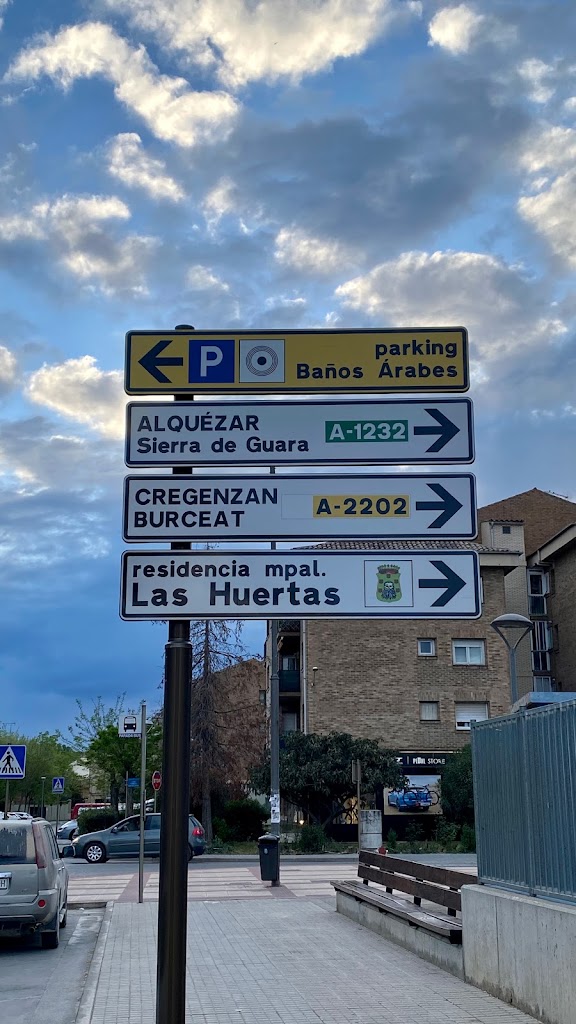Parking Banos Arabes — Signo