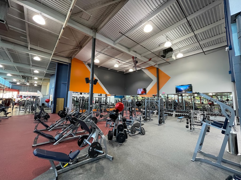  The Edge Fitness Clubs