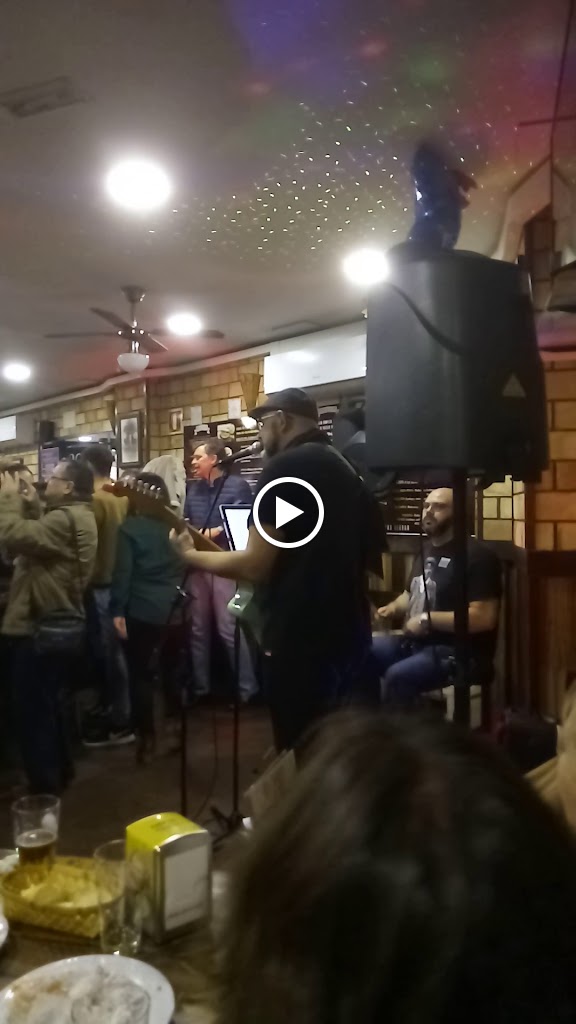 Cerveceria El Tapeo — Videos