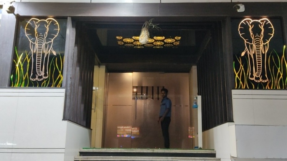 Ratna Restaurant