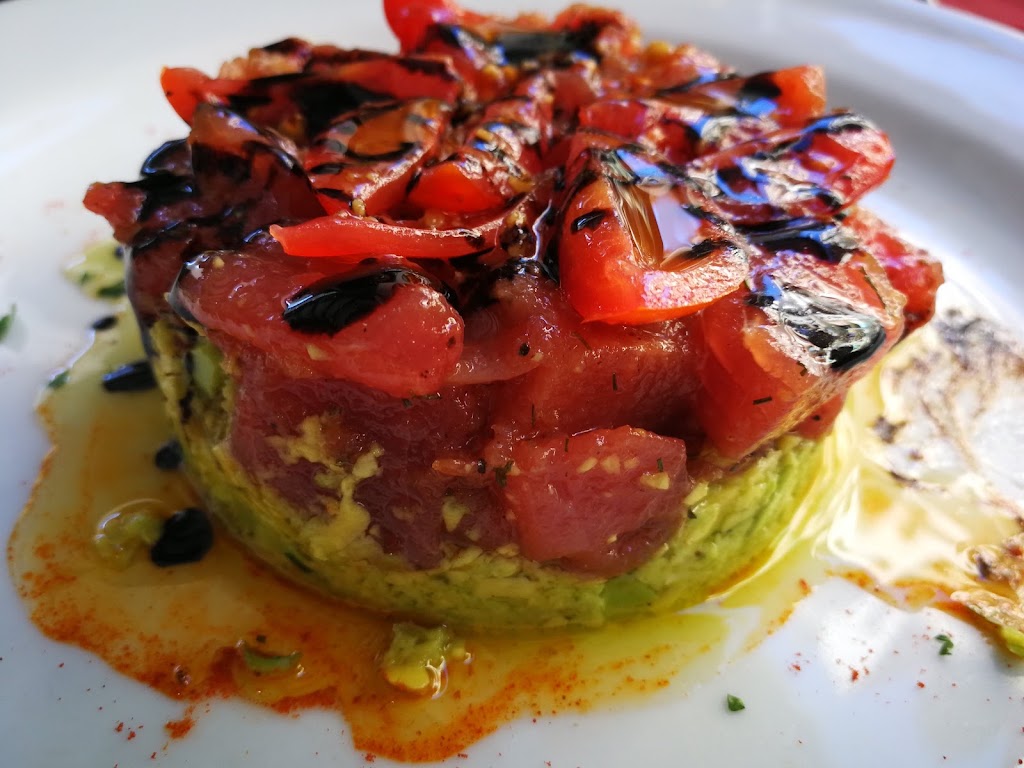 Els 5 Sentits Restaurant — Comida y bebida