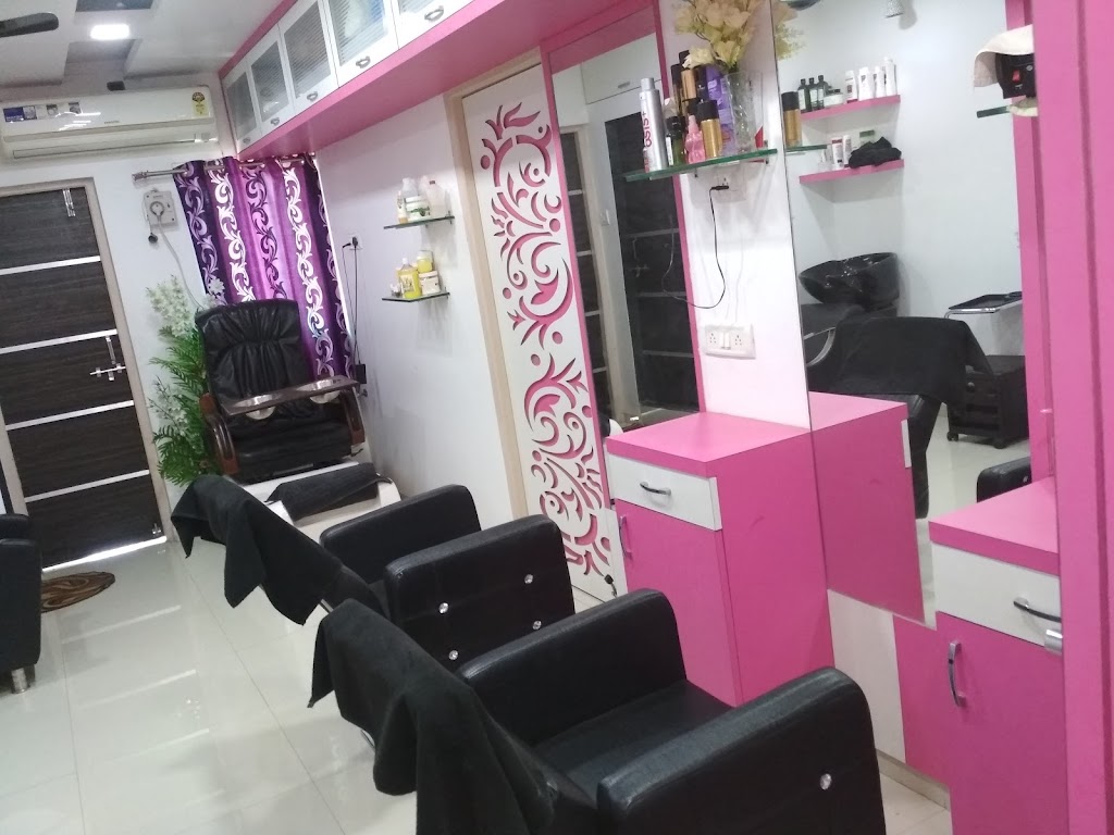 Advance Beauty Salon