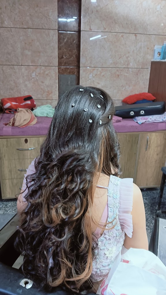 Beauty And Shine Salon