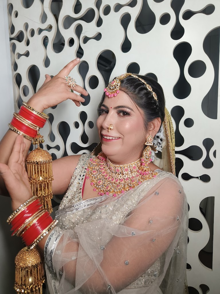 Style Smile Beauty Parlour