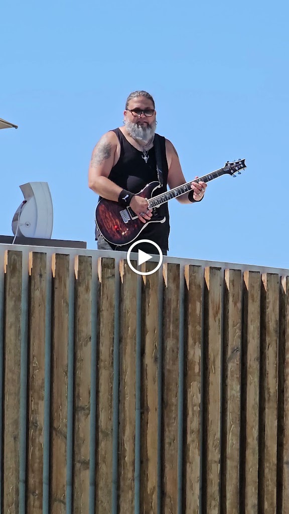 Eden pool bar — Videos