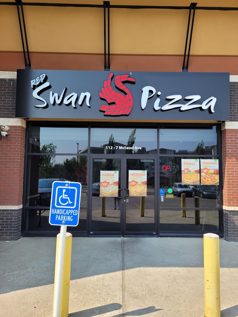 Red Swan Pizza in Spruce Grove