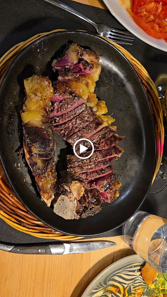 La Casona - Asador Sidreria — Videos