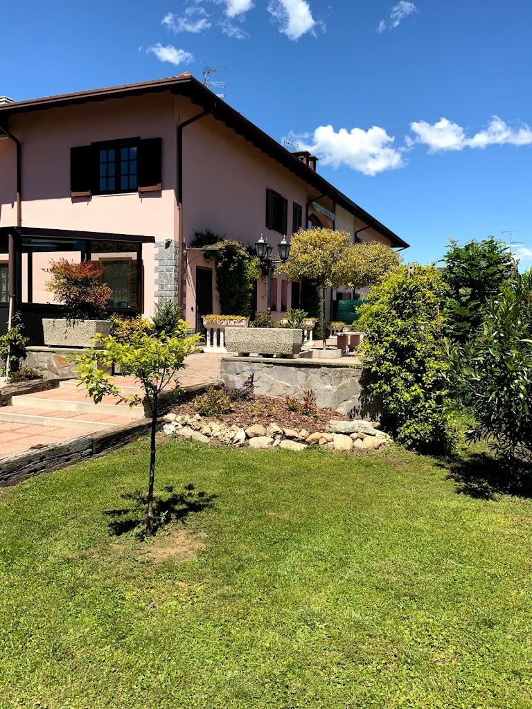 Affittacamere Villa Rosy Lago Maggiore - Arona