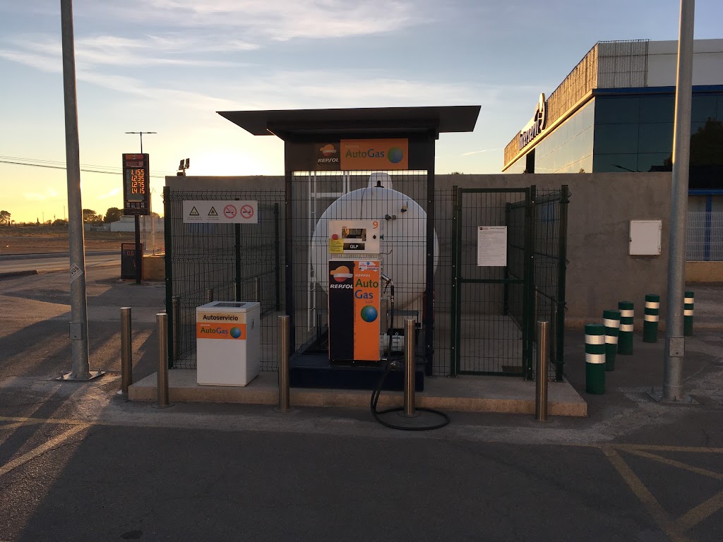 Estacion de Servicio Repsol — Estacion de servicio