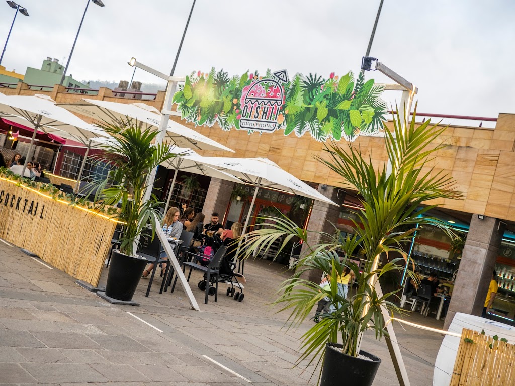 Oishii Burgers & Cocktails