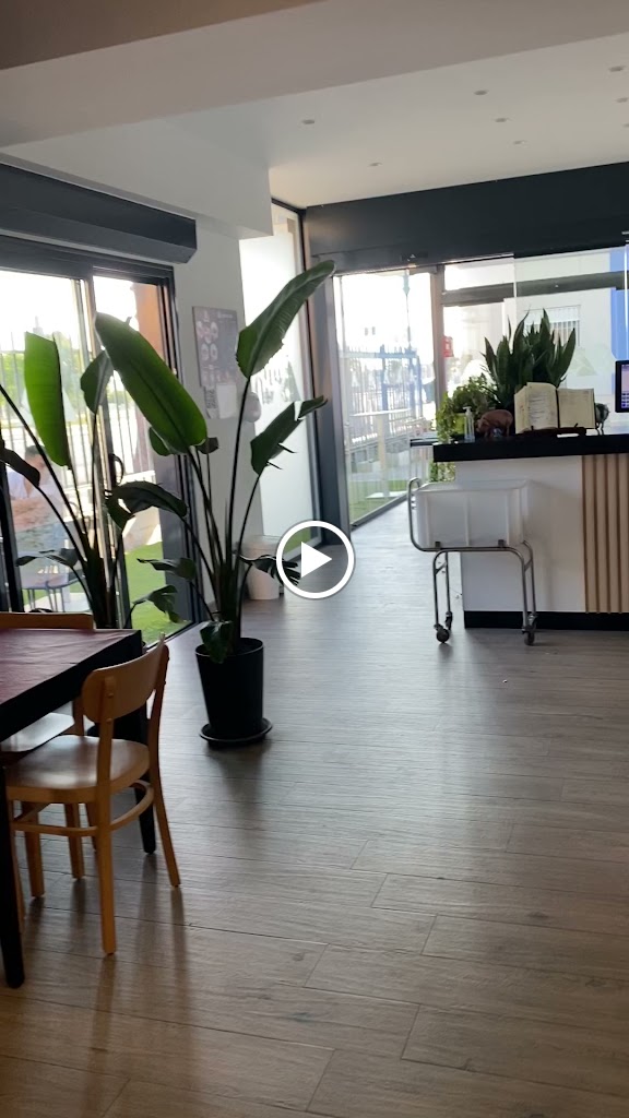 Aquilino Restaurante — Videos