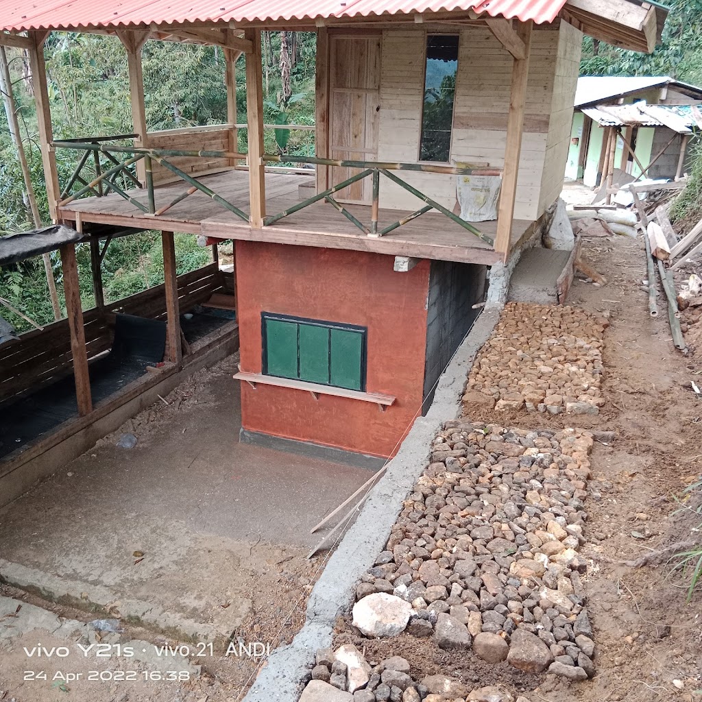 Champing curug walet