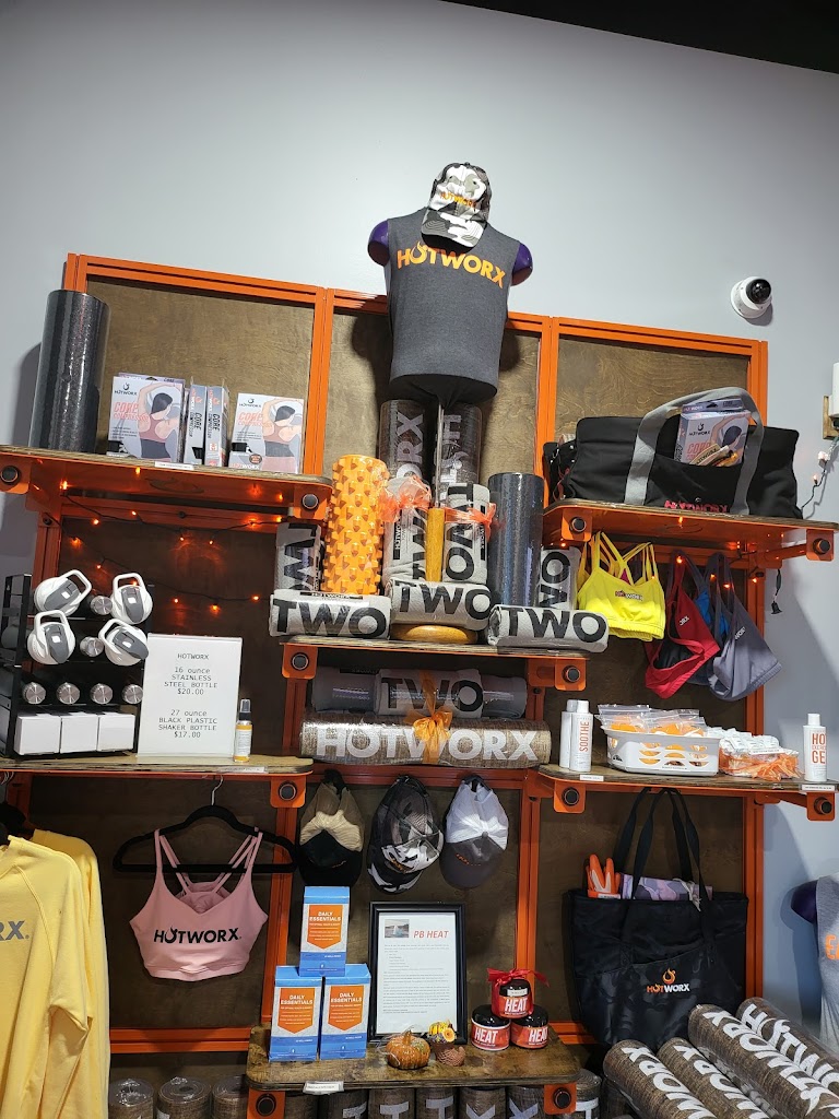  HOTWORX - Arlington, TX - Viridian