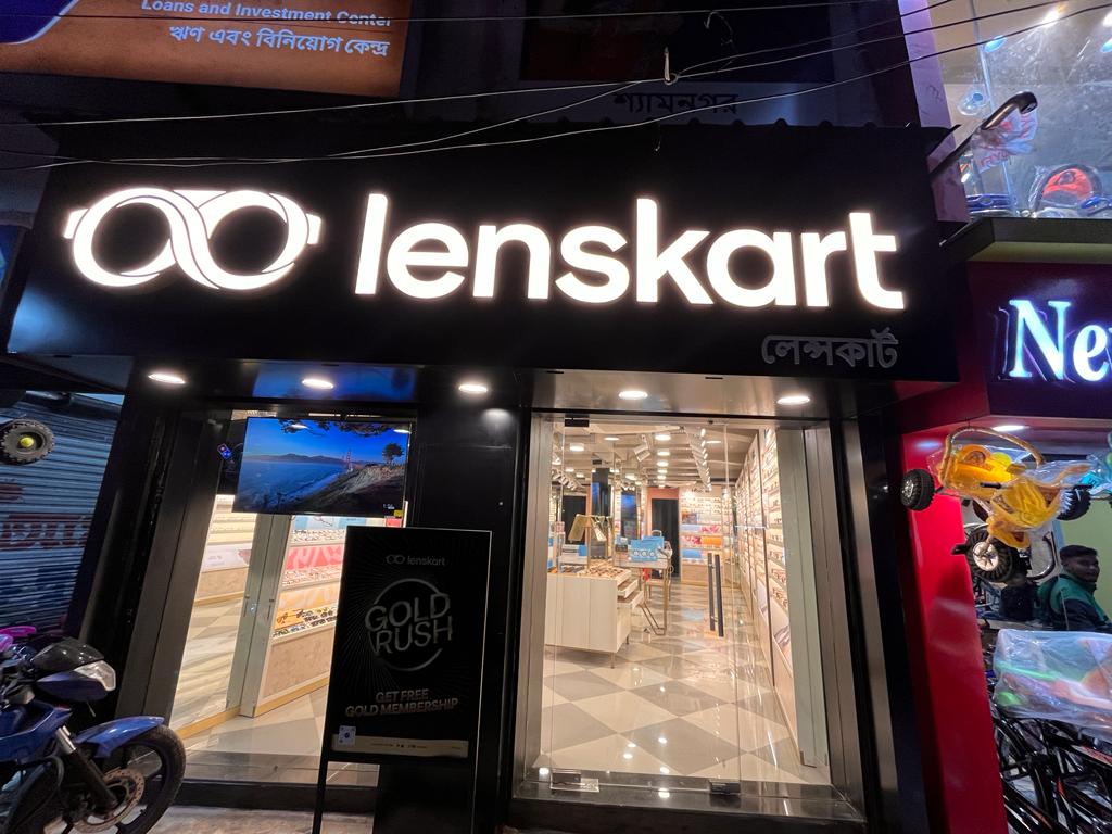 Lenskart Com At Shyamnagar Bhatpara