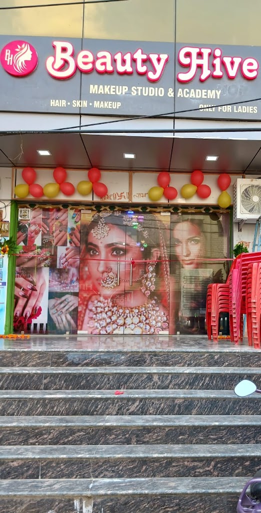 Beauty Hive Makeup Studio Academy
