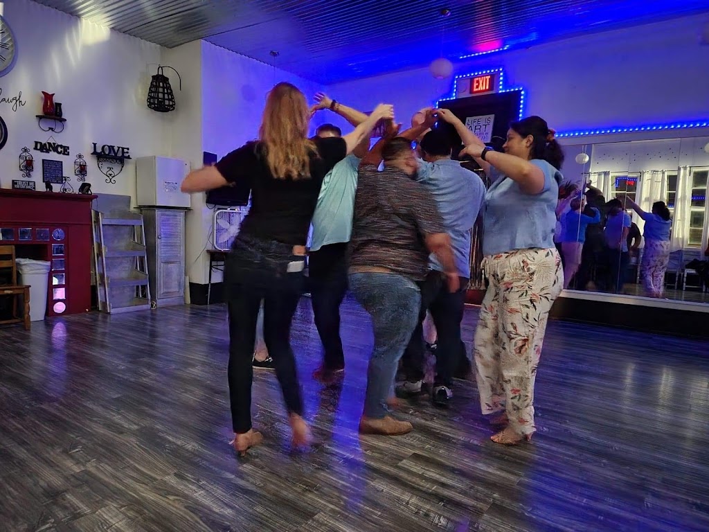  Adelante Dance Studio