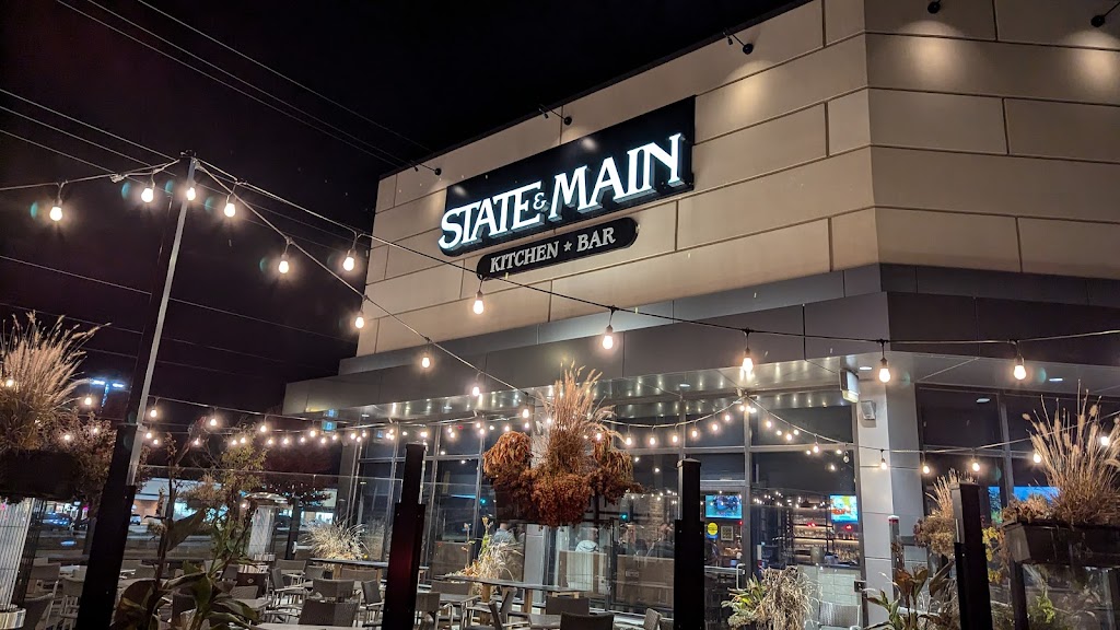 State & Main in Waterloo