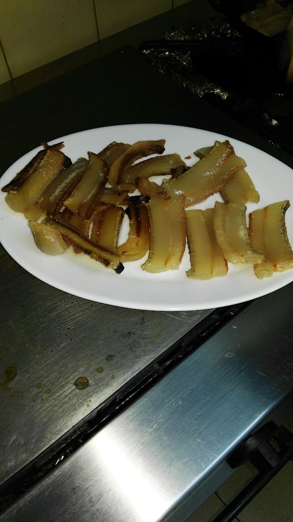 El Meson — Comida y bebida