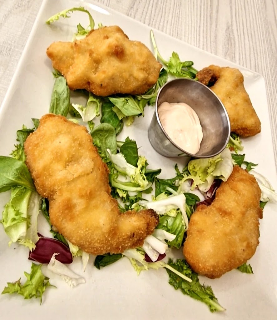 Bar Cerveceria El Quijote — Comida y bebida