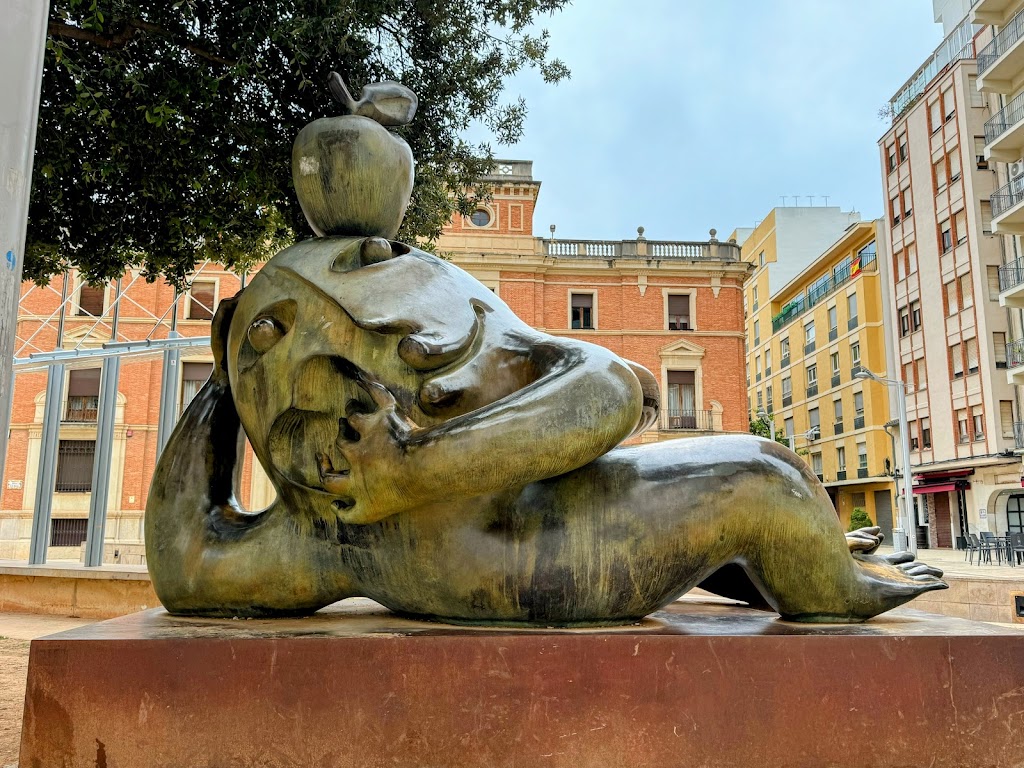 LES AULES Espacio Cultural Abierto