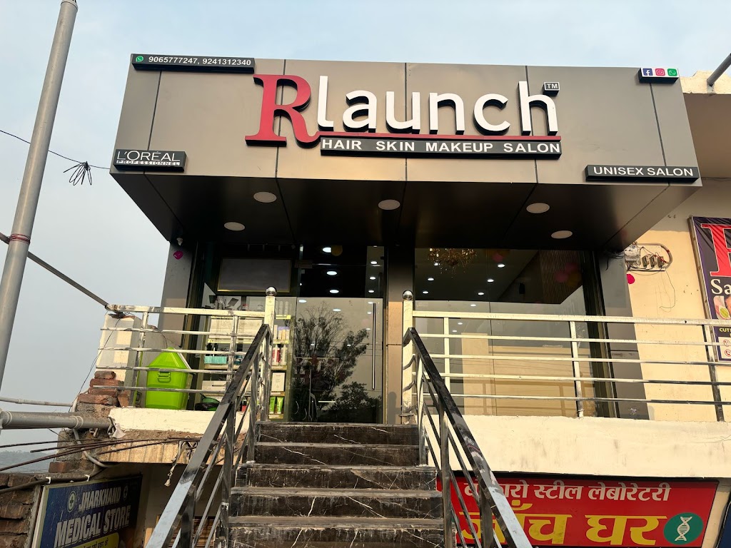 R Launch Salon Loreal Professional