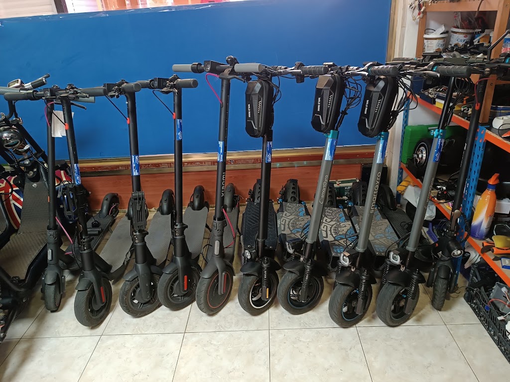 G&S taller y rent scooter playa del ingles — Del propietario