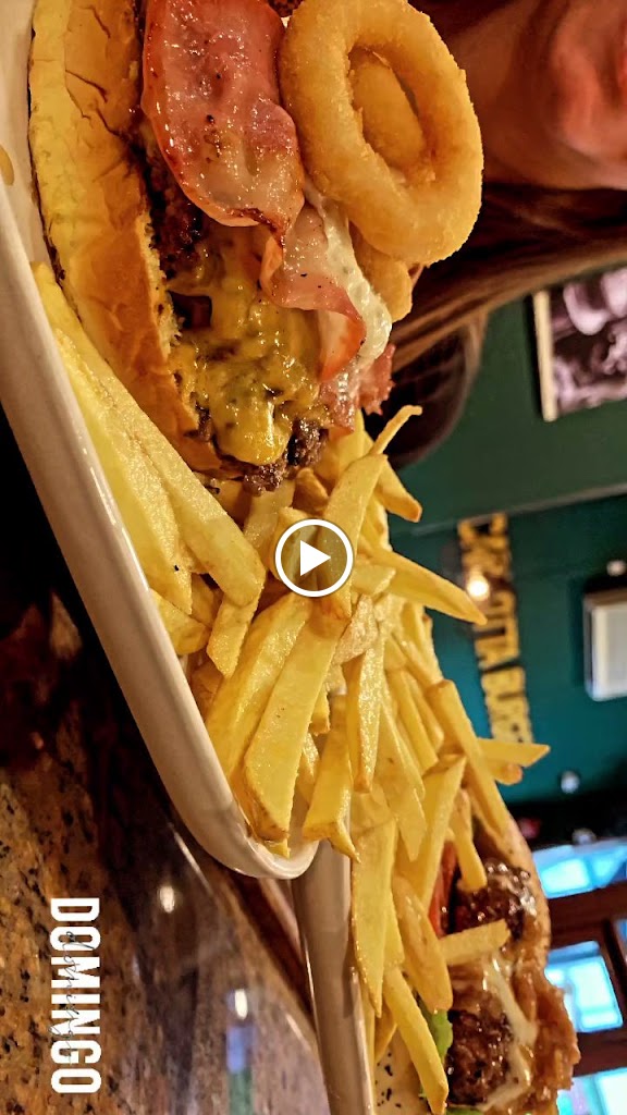 LA CARLOTTA BURGER — Videos
