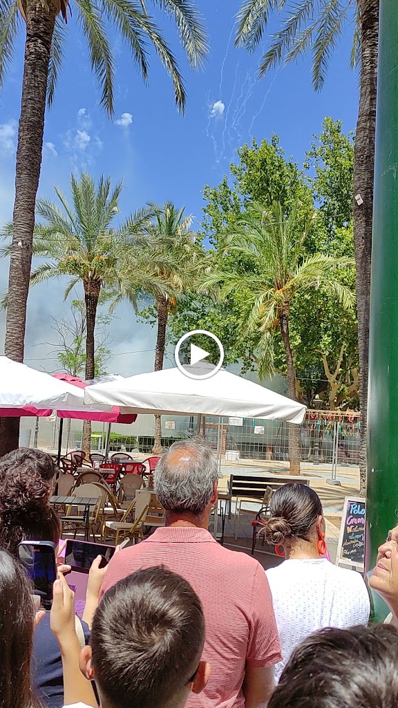 Bar El Cantonet — Videos