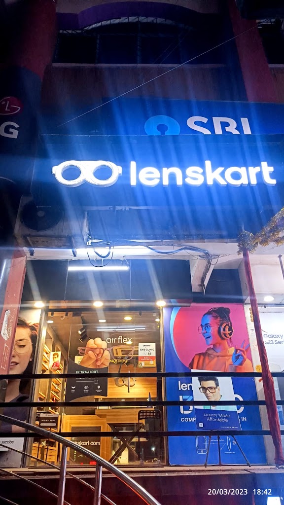 Lenskart Com At Bank More Dhanbad