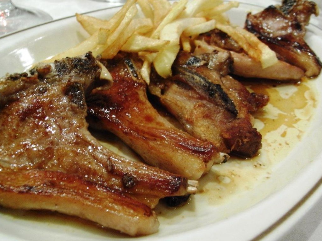 Sidreria Saralegui — Comida y bebida