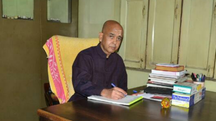 Dr. Dr Omkar Nath Banerjee