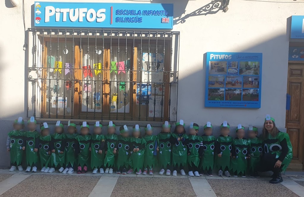 Escuela infantil Pitufos — Exterior