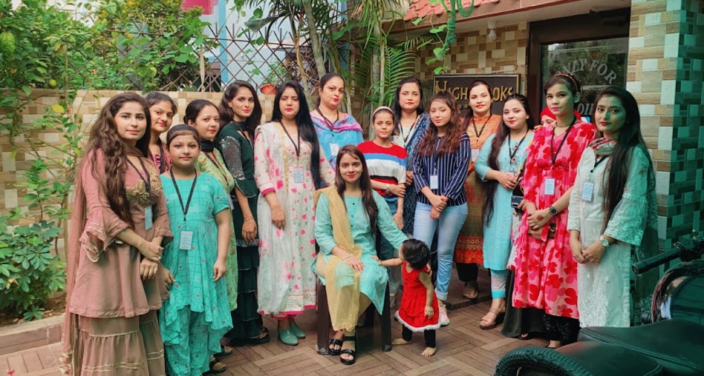 High Looks Hair N Makeup Studio