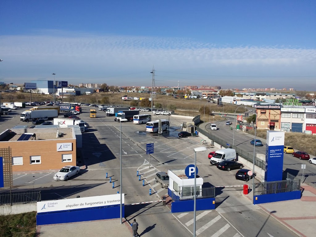 Aparcamiento de Vehiculos a Motor Fuenlabrada | Esteban Rivas — Del propietario