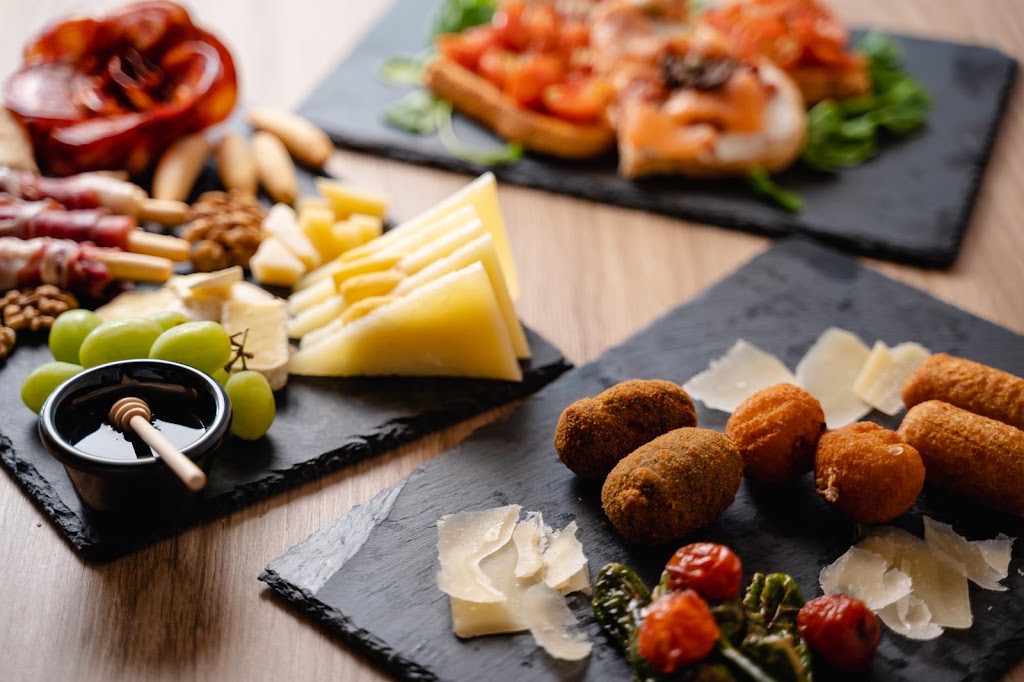 Restaurante EDEN Jardin — Comida y bebida