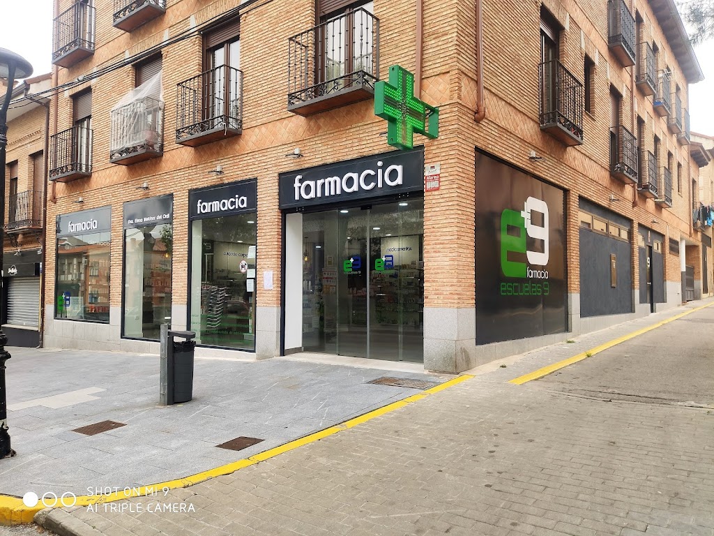 FARMACIA ESCUELAS 9