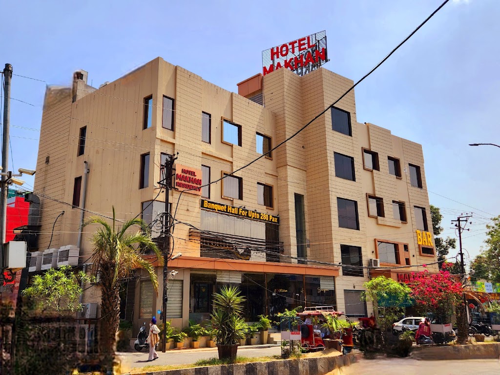 Makhan Fish And Chicken Corner Since 1962