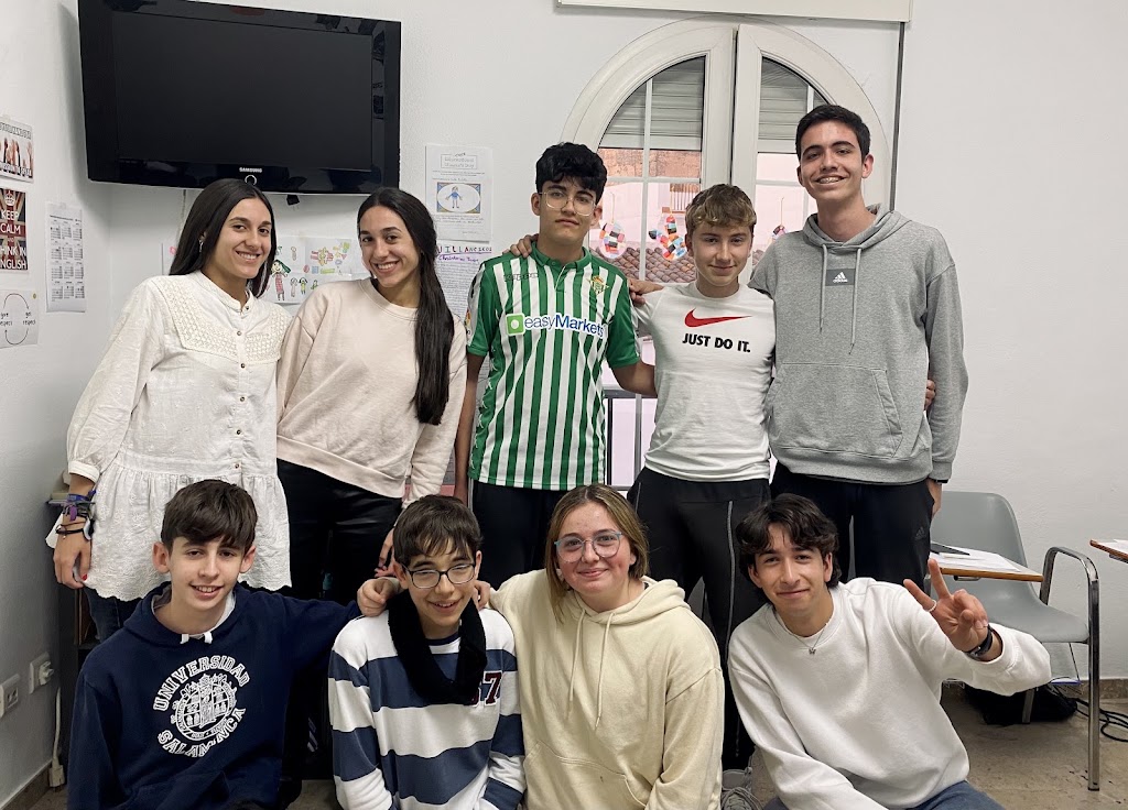 Moguer Academy — Del propietario