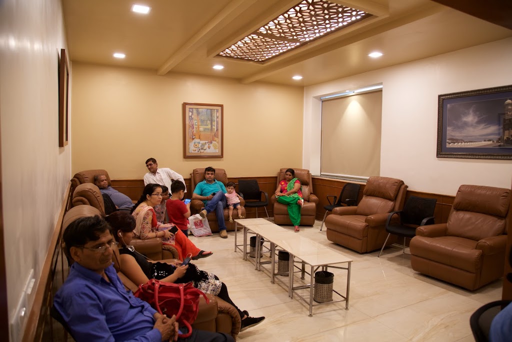 Prakash Netra Kendra Gomtinagar