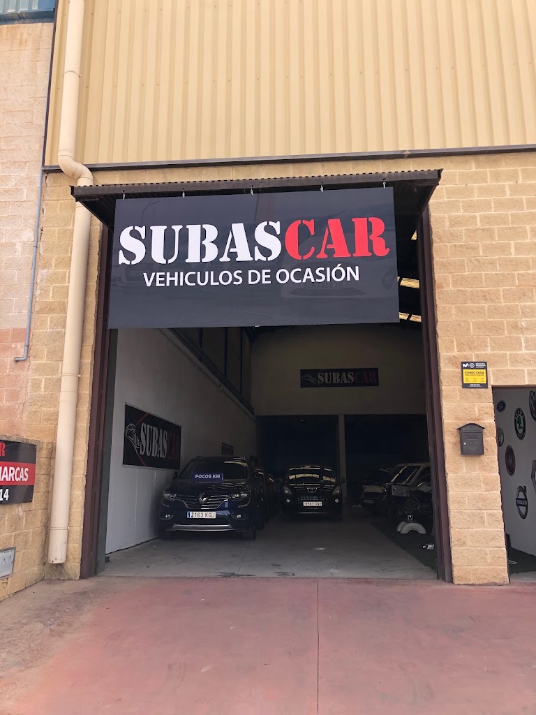 Subascar — Exterior