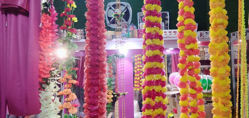 Best Anu Beauty Parlour